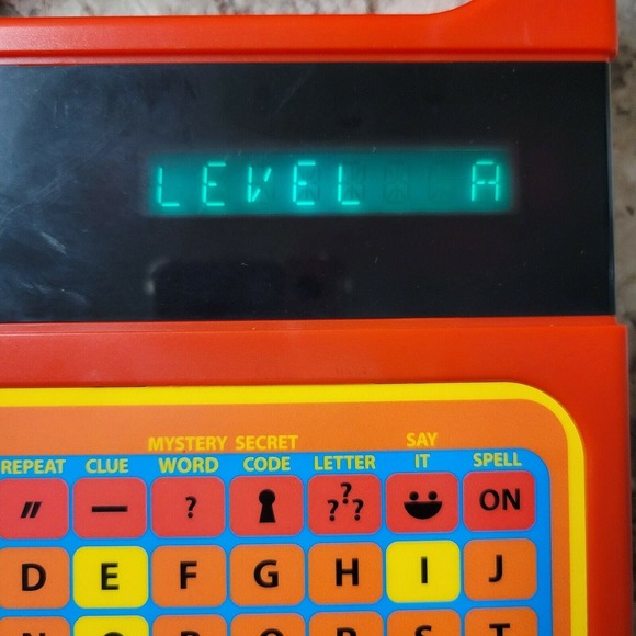 Speak & Spell Learning Electronic Talking Toy - Picture 2 of 6